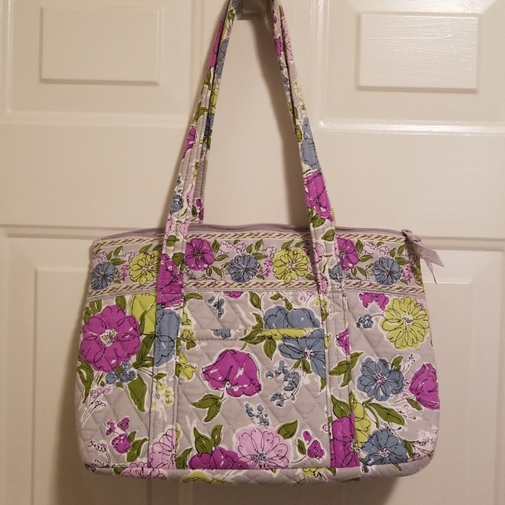Vera Bradley floral bag